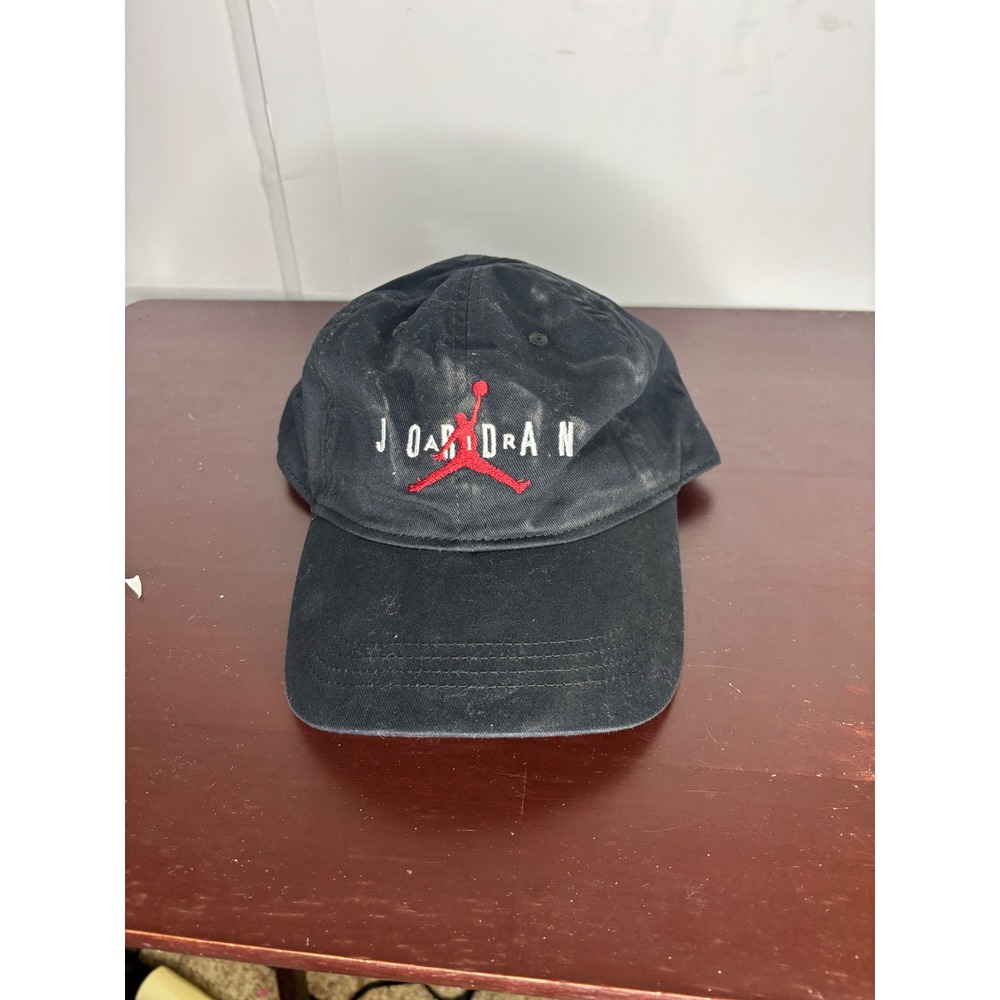 Jordan Brand Youth Jumpman Logo Adjustable Baseball Cap‎ Black Red 0569-023 blem